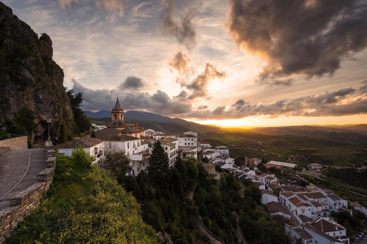 Plaza Principal Zahara - Magnifica Ubicacion Y Vistas Villa Zahara De La Sierra Kültér fotó
