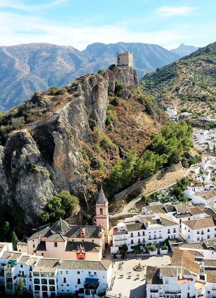 Plaza Principal Zahara - Magnifica Ubicacion Y Vistas Villa Zahara De La Sierra Kültér fotó